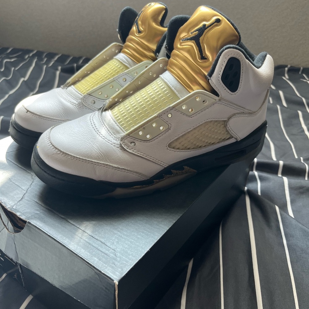 AIR JORDAN 5 RETRO BG